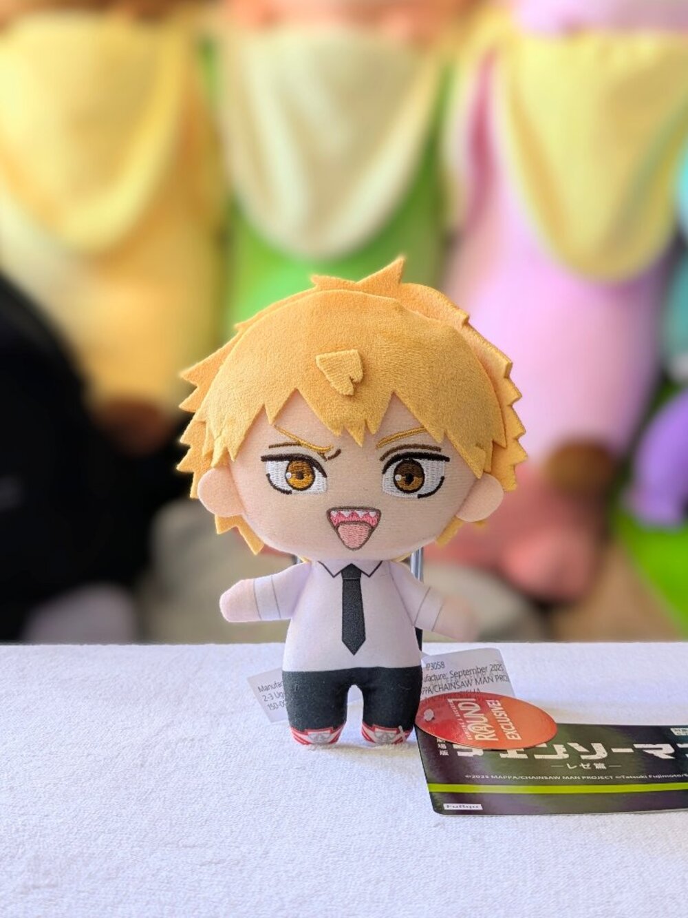 Round 1 Exclusive Furyu Chainsaw Man The Reze Arc Denji Keychain Plush